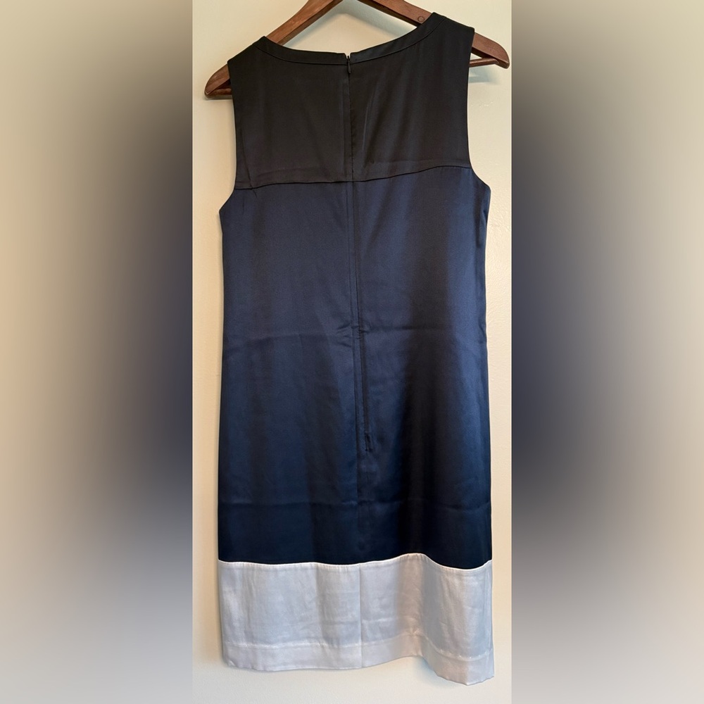 Theory CANNELLE
Colorblock Silk Work Career
Blue Multi Sleeveless Dress Sz 6 - Picture 2 of 10